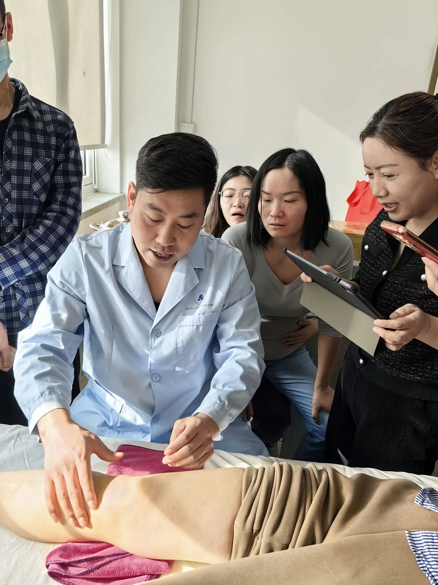 Training is delivered in a lecture format